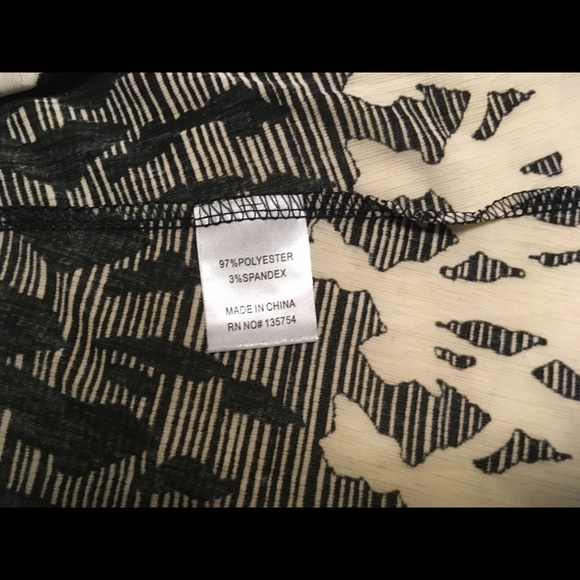 NWT Breezy patterned skater dress, size S - Picture 7 of 8